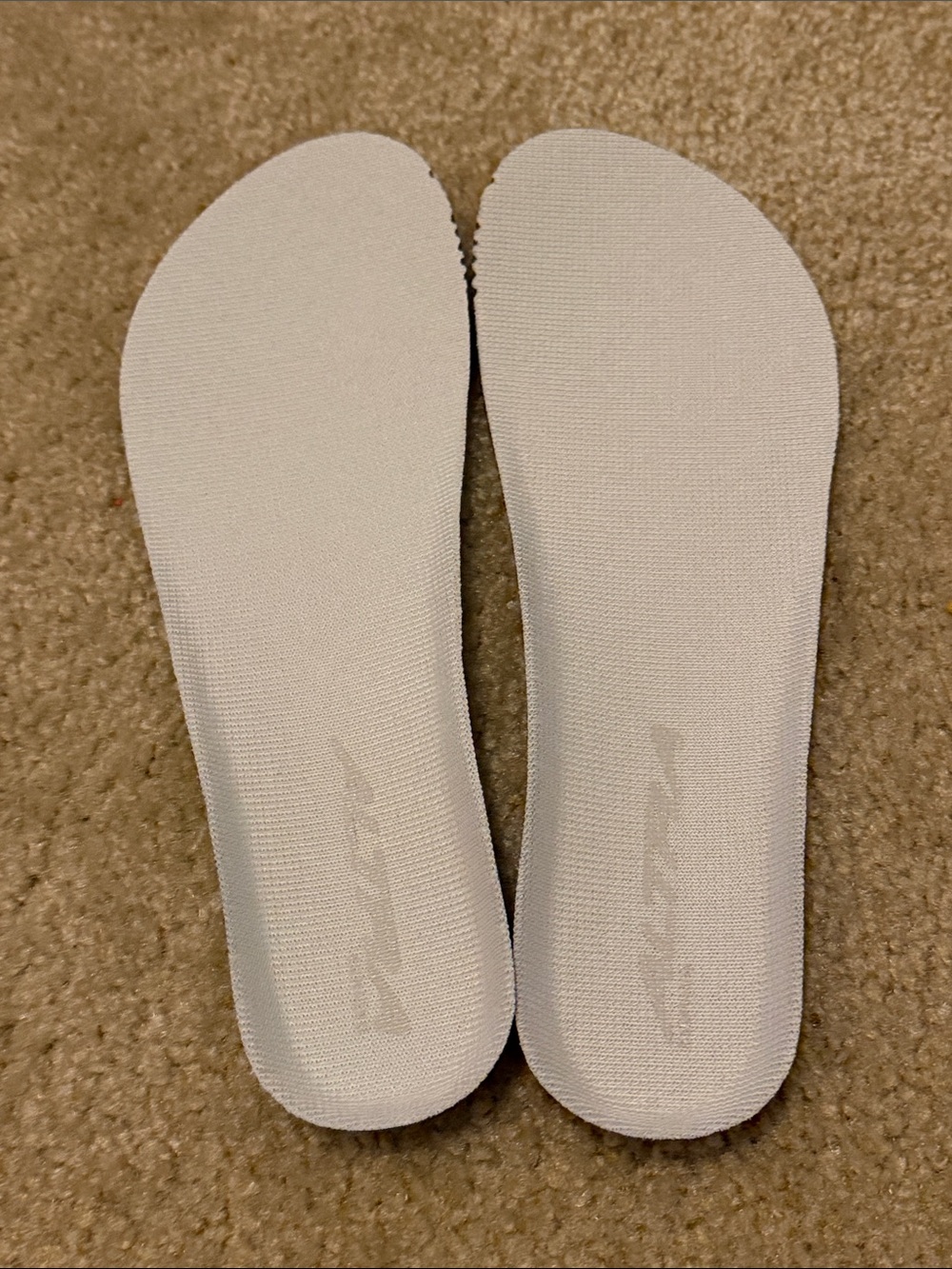 Altra Escalante 4 White Running Shoes with new insoles + box size 9.5 Women’s - Picture 8 of 8